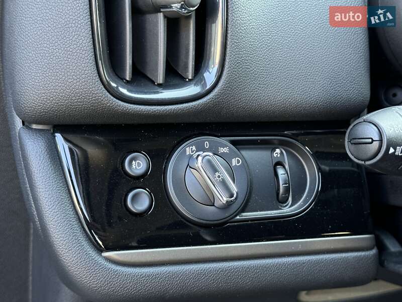 Хэтчбек MINI Countryman 2019 в Одессе фото 30 Хэтчбек MINI Countryman 2019 в Одессе