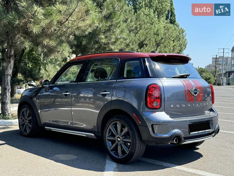 Внедорожник / Кроссовер MINI Countryman 2015 в Одессе