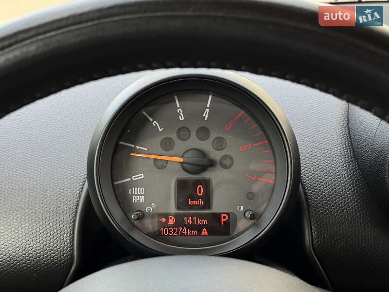 Внедорожник / Кроссовер MINI Countryman 2015 в Днепре фото 25 Внедорожник / Кроссовер MINI Countryman 2015 в Днепре