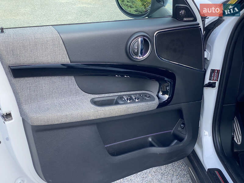 Хэтчбек MINI Countryman 2019 в Днепре