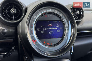 Внедорожник / Кроссовер MINI Countryman 2015 в 
