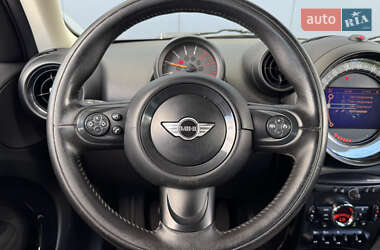 Внедорожник / Кроссовер MINI Countryman 2015 в 