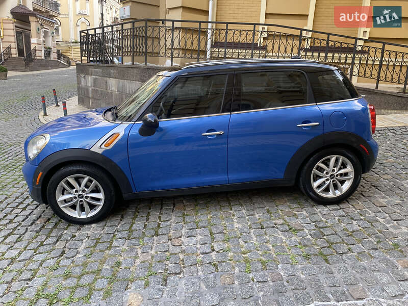 Внедорожник / Кроссовер MINI Countryman 2014 в Киеве