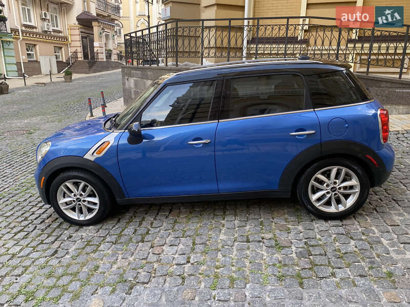 Внедорожник / Кроссовер MINI Countryman 2014 в Киеве