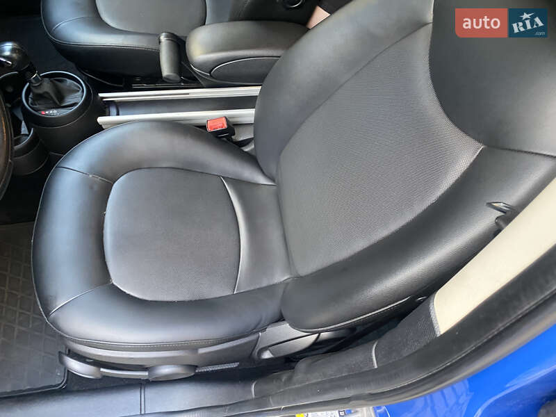 Внедорожник / Кроссовер MINI Countryman 2014 в Киеве