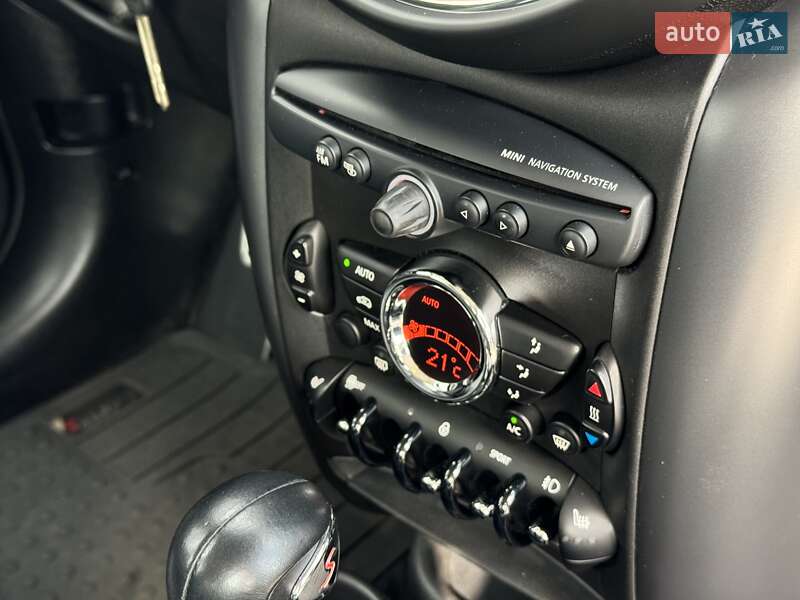 Внедорожник / Кроссовер MINI Countryman 2015 в Днепре