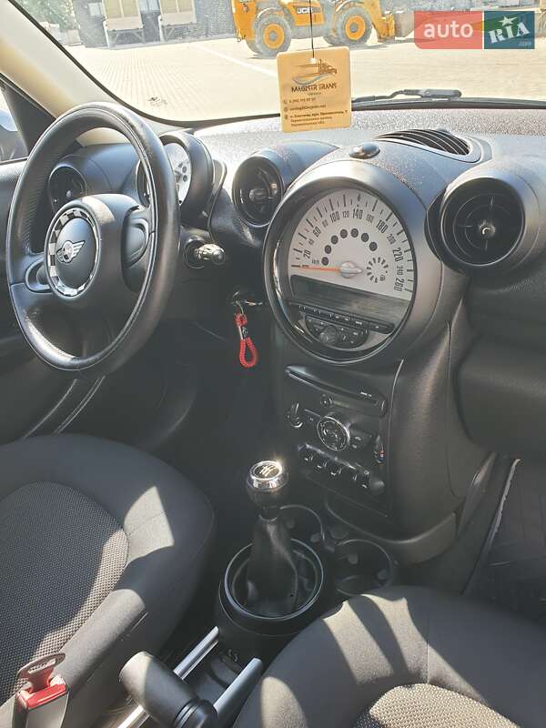 Внедорожник / Кроссовер MINI Countryman 2013 в Тернополе фото 26 Внедорожник / Кроссовер MINI Countryman 2013 в Тернополе