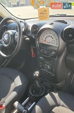 Внедорожник / Кроссовер MINI Countryman 2013 в 
