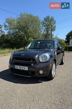 Внедорожник / Кроссовер MINI Countryman 2015 в 