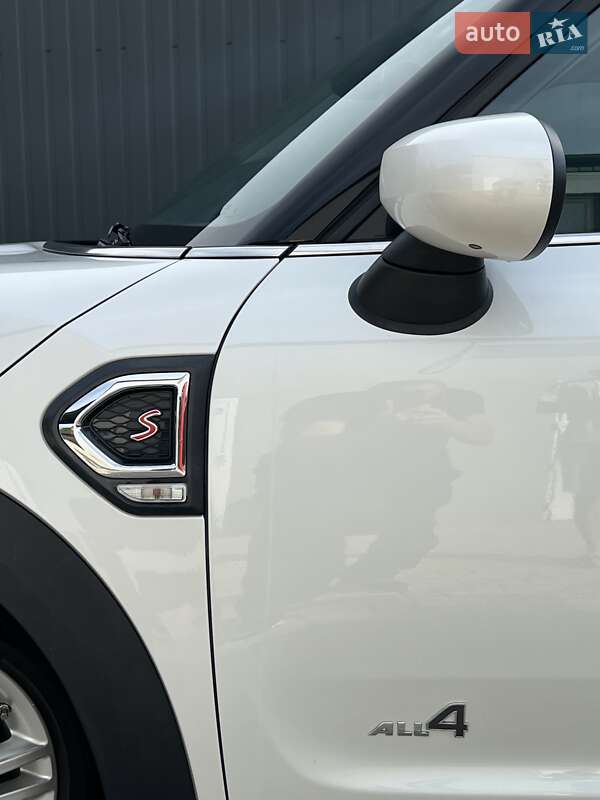 Внедорожник / Кроссовер MINI Countryman 2023 в Первомайске