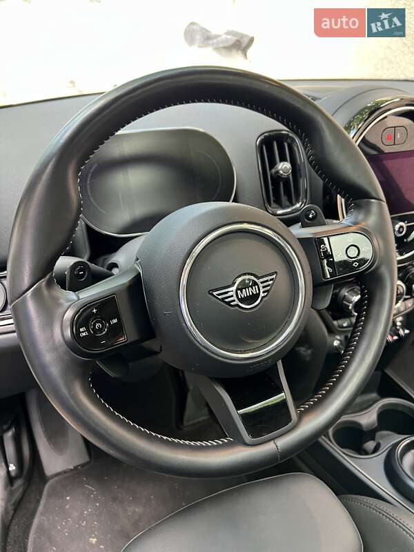 Позашляховик / Кросовер MINI Countryman 2023 в Первомайську