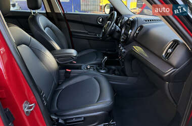 Хетчбек MINI Countryman 2019 в 