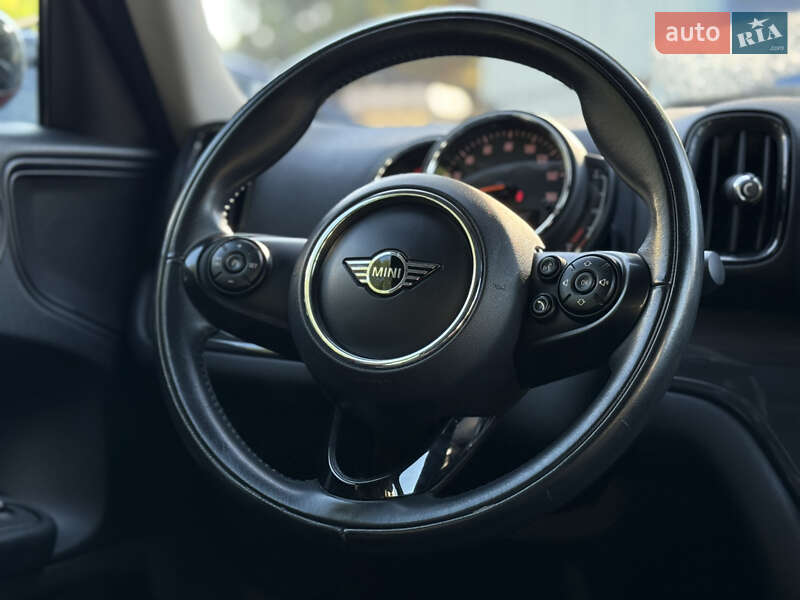 Хетчбек MINI Countryman 2019 в Одесі фото 48 Хетчбек MINI Countryman 2019 в Одесі