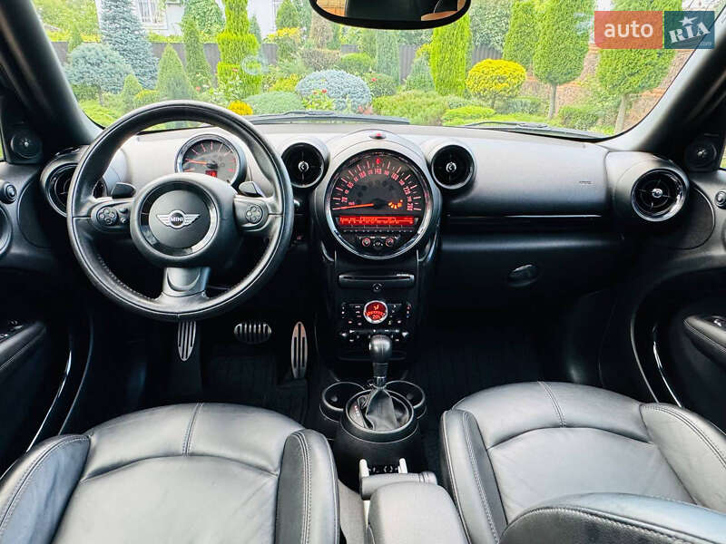 Внедорожник / Кроссовер MINI Countryman 2015 в Киеве
