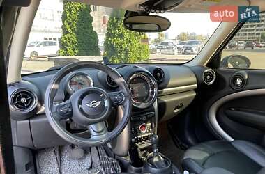 Внедорожник / Кроссовер MINI Countryman 2015 в 