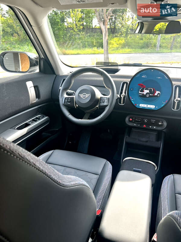 Внедорожник / Кроссовер MINI Countryman 2024 в Харькове