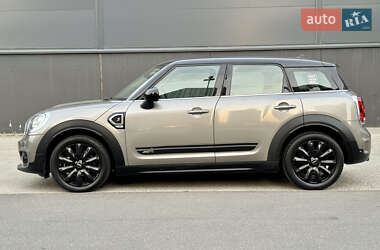 Хэтчбек MINI Countryman 2017 в 