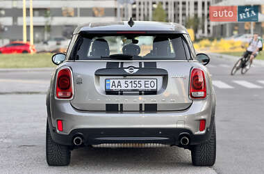 Хэтчбек MINI Countryman 2017 в 