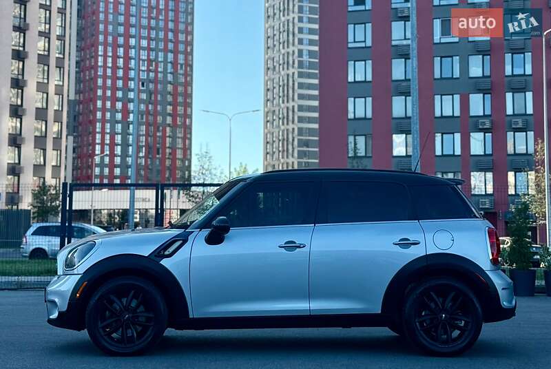 Внедорожник / Кроссовер MINI Countryman 2014 в Киеве
