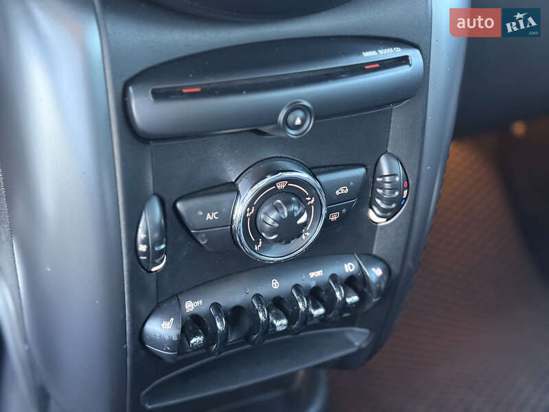 Внедорожник / Кроссовер MINI Countryman 2014 в Киеве
