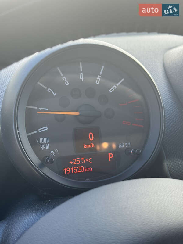 Внедорожник / Кроссовер MINI Countryman 2014 в Черноморске