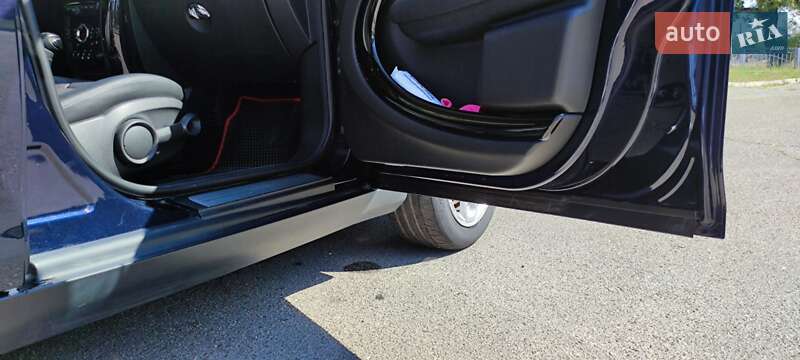 Внедорожник / Кроссовер MINI Countryman 2016 в Черкассах