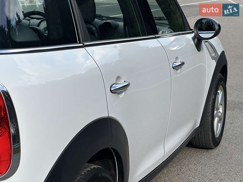 Внедорожник / Кроссовер MINI Countryman 2013 в Ковеле