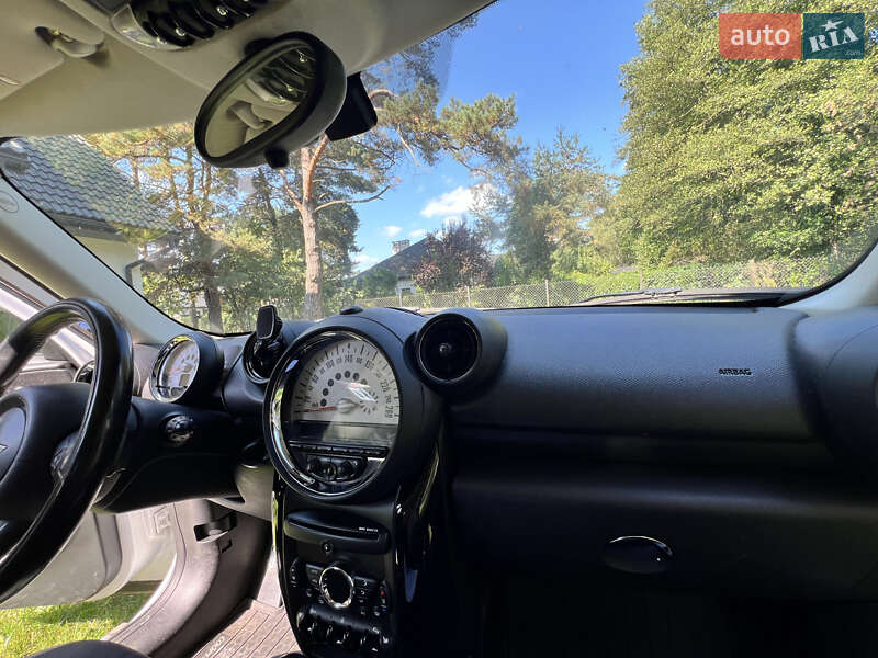 Позашляховик / Кросовер MINI Countryman 2012 в Києві фото 31 Позашляховик / Кросовер MINI Countryman 2012 в Києві