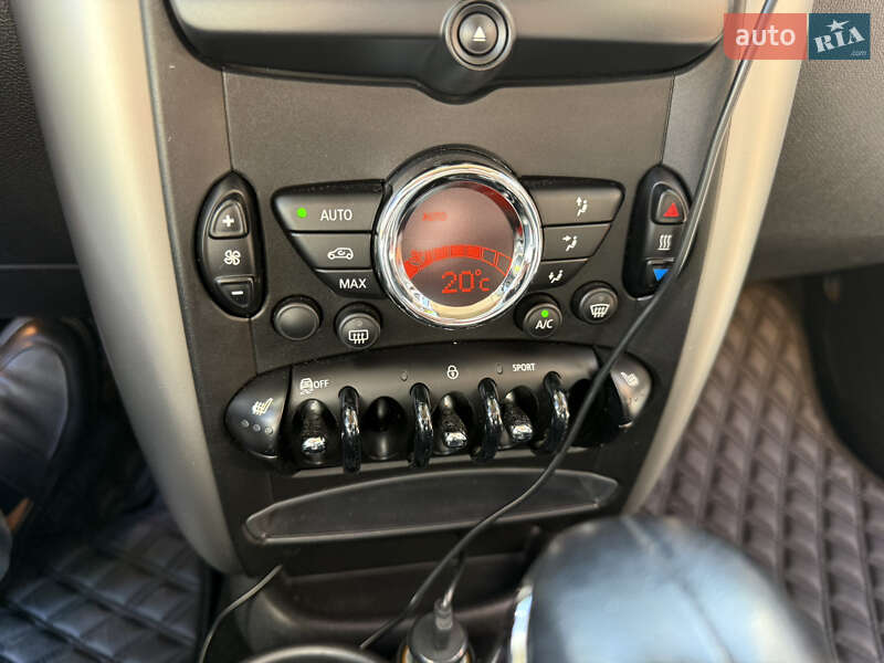 Внедорожник / Кроссовер MINI Countryman 2015 в Ужгороде