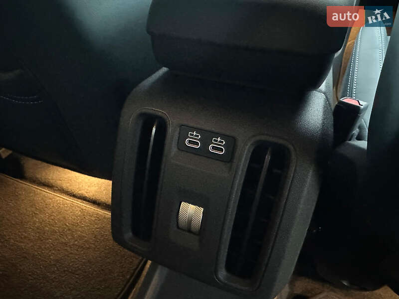 Внедорожник / Кроссовер MINI Countryman 2024 в Киеве