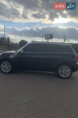 Внедорожник / Кроссовер MINI Countryman 2015 в 
