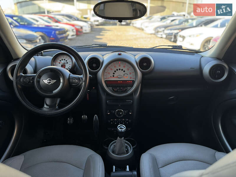 Позашляховик / Кросовер MINI Countryman 2012 в Києві фото 11 Позашляховик / Кросовер MINI Countryman 2012 в Києві