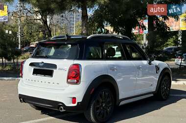 Хэтчбек MINI Countryman 2020 в 