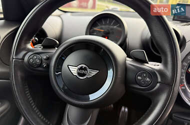 Внедорожник / Кроссовер MINI Countryman 2015 в 