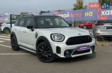 Внедорожник / Кроссовер MINI Countryman 2022 в 