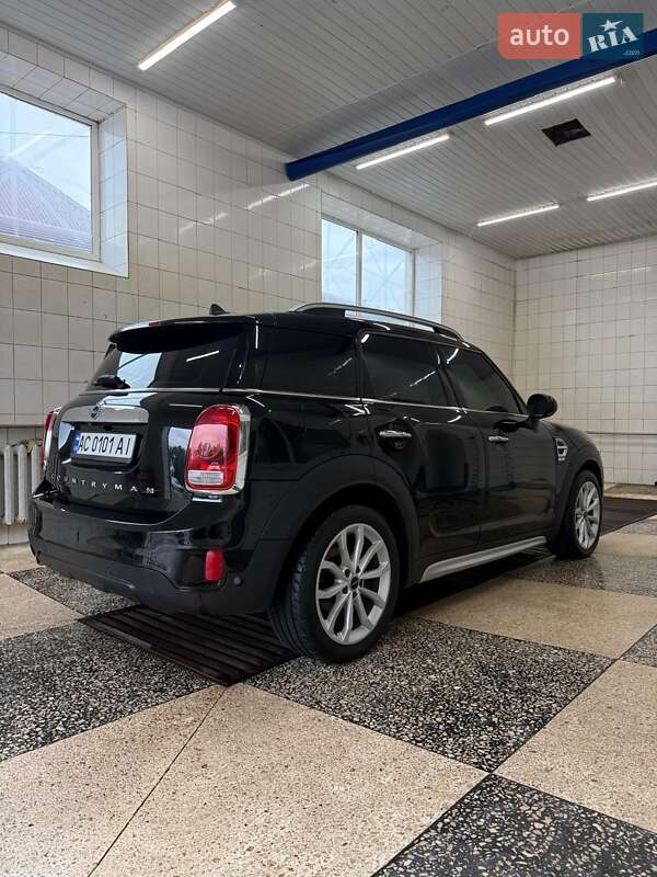 Хэтчбек MINI Countryman 2018 в Кривом Роге