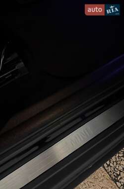 Хэтчбек MINI Countryman 2018 в 