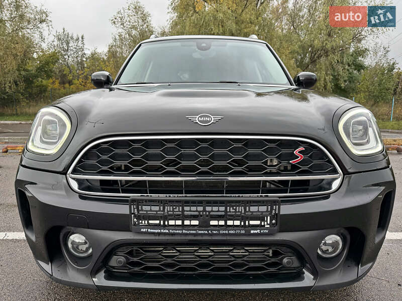 Внедорожник / Кроссовер MINI Countryman 2021 в Киеве