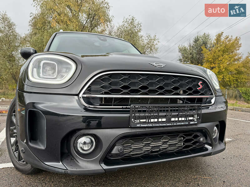 Внедорожник / Кроссовер MINI Countryman 2021 в Киеве