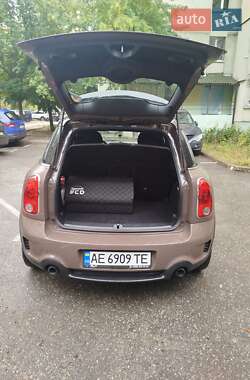 Внедорожник / Кроссовер MINI Countryman 2013 в 