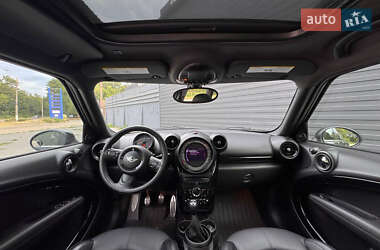 Внедорожник / Кроссовер MINI Countryman 2015 в 