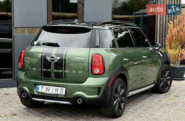 Внедорожник / Кроссовер MINI Countryman 2016 в 