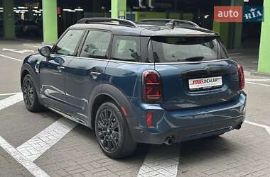Позашляховик / Кросовер MINI Countryman 2021 в 