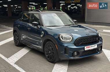 Позашляховик / Кросовер MINI Countryman 2021 в 