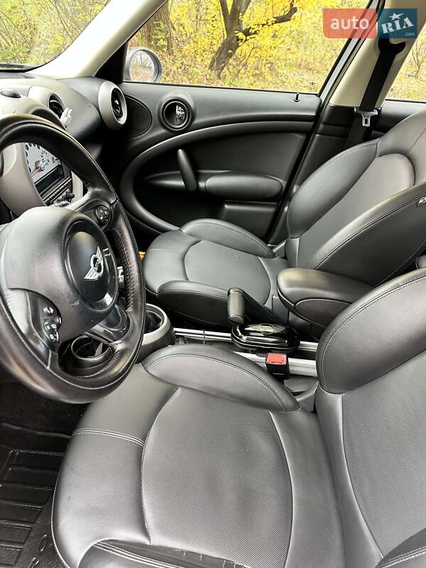 Внедорожник / Кроссовер MINI Countryman 2012 в Киеве