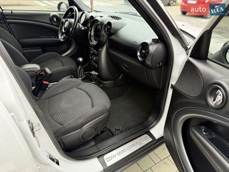 Внедорожник / Кроссовер MINI Countryman 2014 в Хмельницком