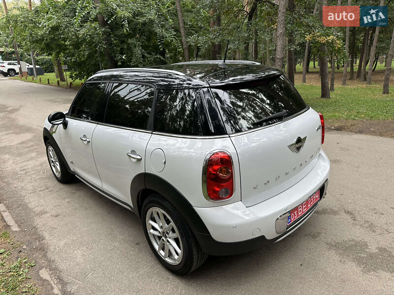 Позашляховик / Кросовер MINI Countryman 2015 в Києві