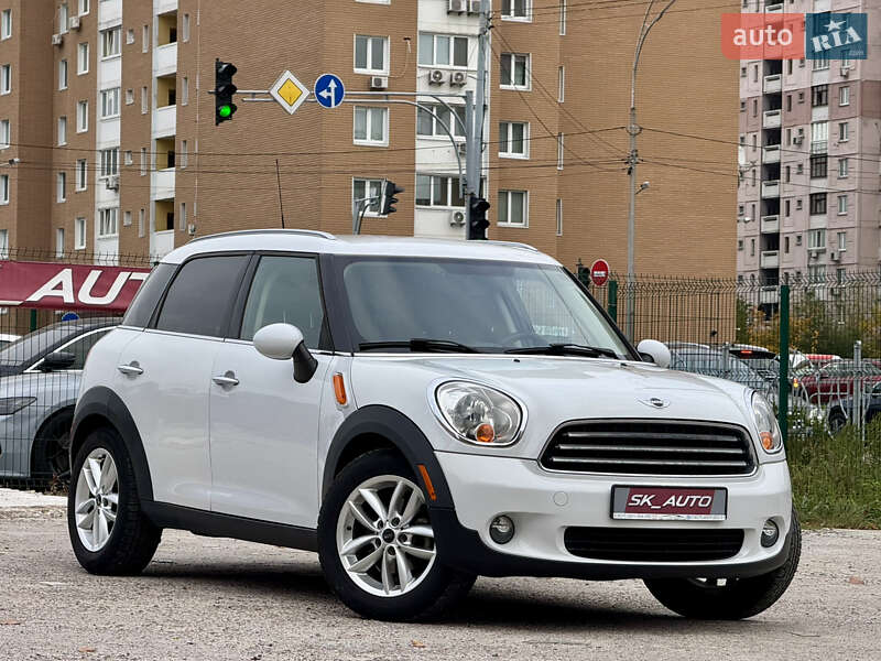 Позашляховик / Кросовер MINI Countryman 2014 в Києві