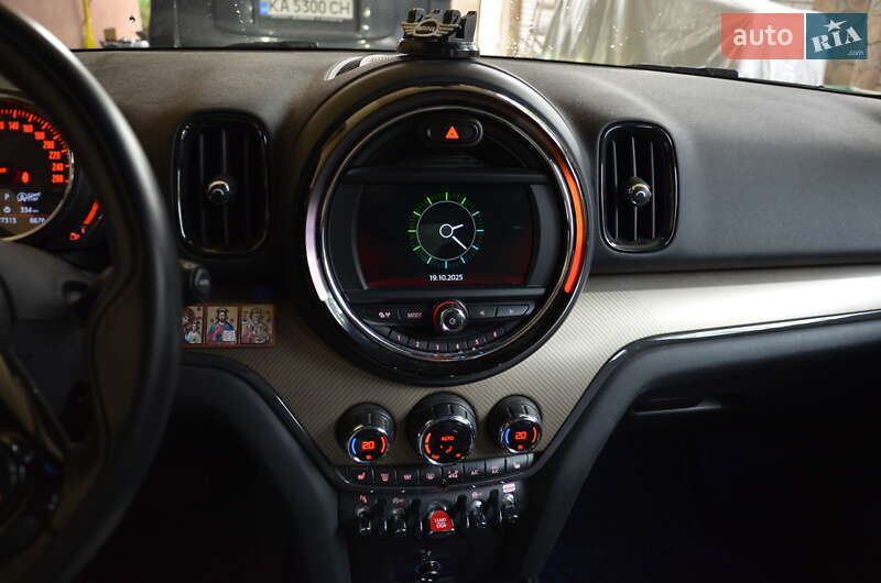Хетчбек MINI Countryman 2019 в Києві