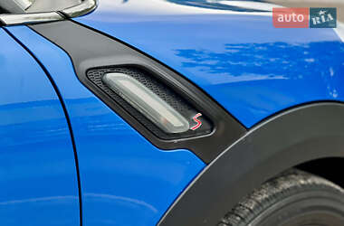 Позашляховик / Кросовер MINI Countryman 2012 в  фото 13 Позашляховик / Кросовер MINI Countryman 2012 в
